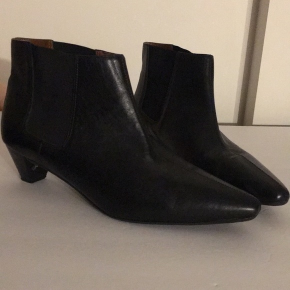 Unisa Shoes - Leather Bootie